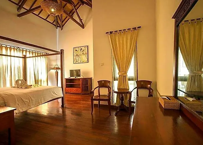 1 Broom Clasic Private Pool In Seminyak 2*